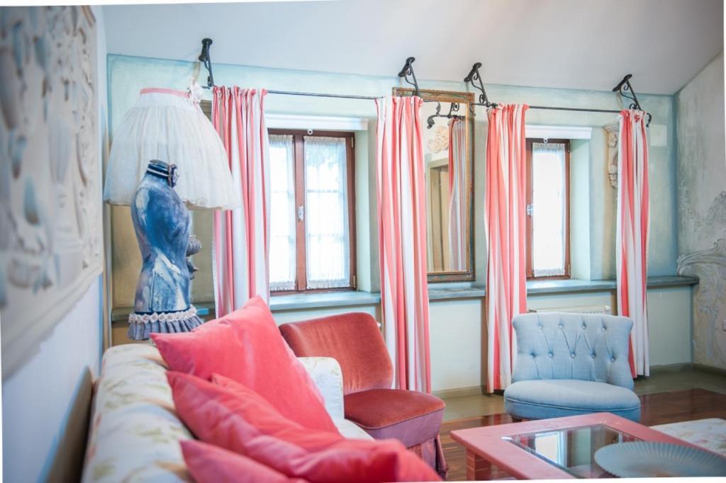 Art Boutique Hotel Buergerhaus 拉斯特 外观 照片