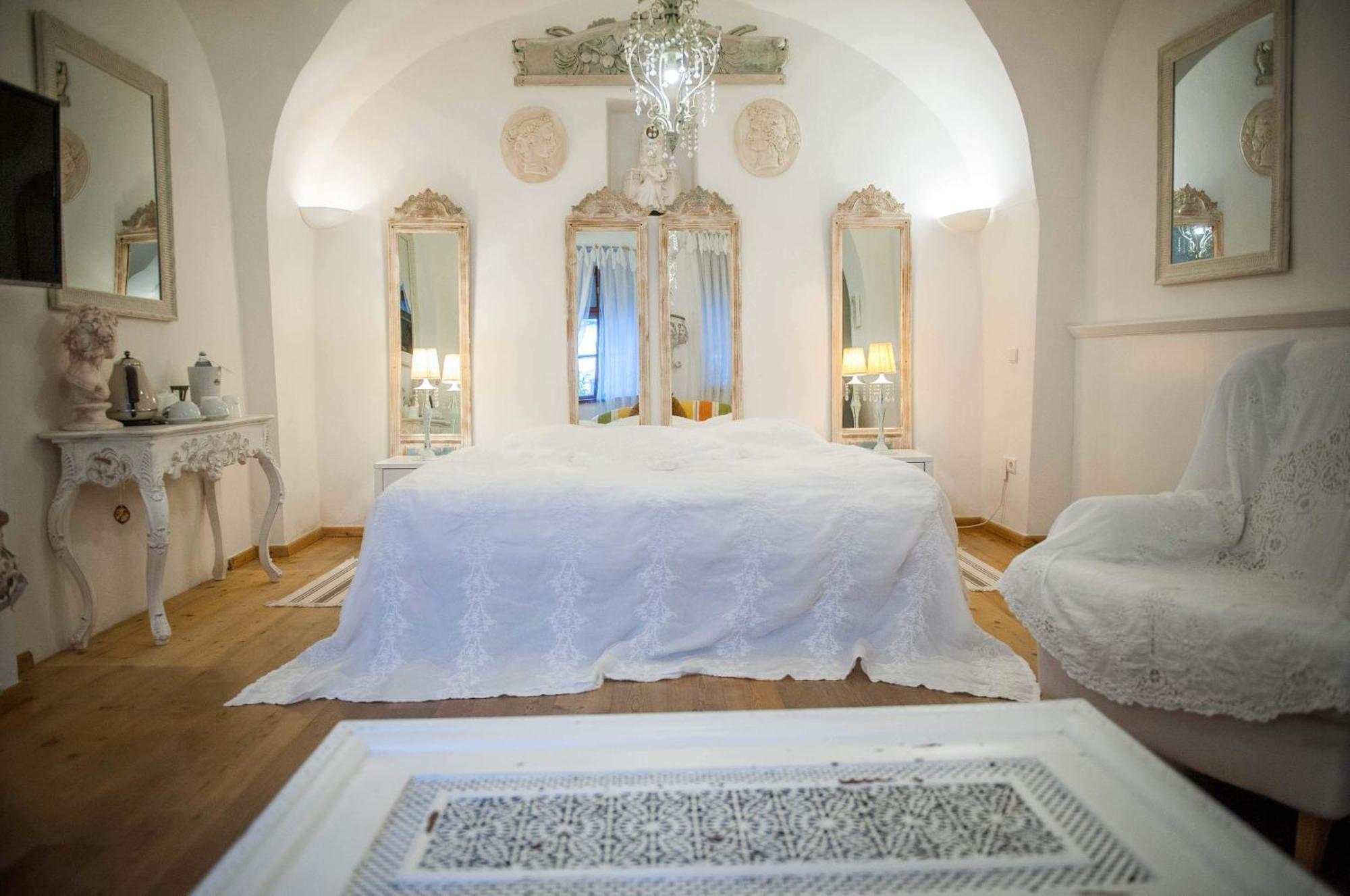 Art Boutique Hotel Buergerhaus 拉斯特 客房 照片