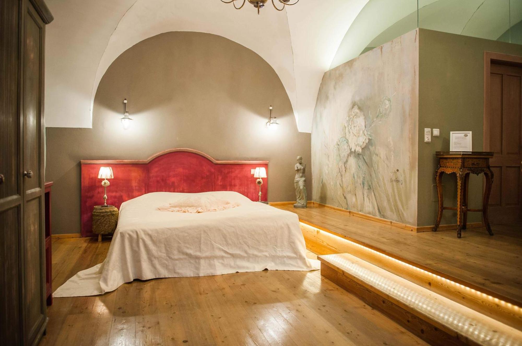 Art Boutique Hotel Buergerhaus 拉斯特 客房 照片