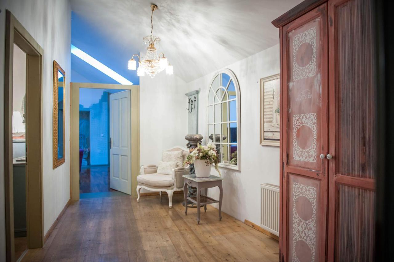 Art Boutique Hotel Buergerhaus 拉斯特 外观 照片